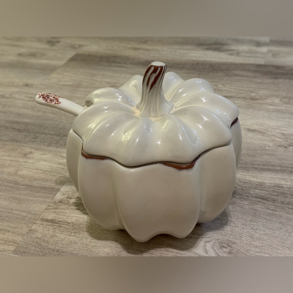 NEW Harvest Pumpkin Large Soup Tureen Set With Gravy Serving Bowls Target Home - Picture 4 of 16